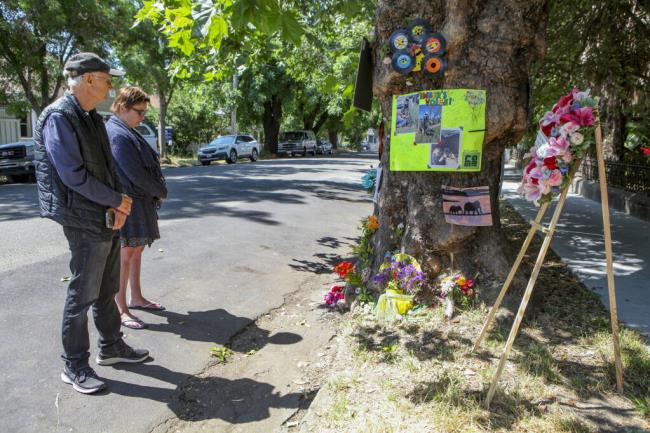 Paul Stepp and Lisa Granville, friends of Ember Leona, gathered to remember her at the site in Petaluma wher<em></em>e she took her own life. A remembrance in her ho<em></em>nor was held on Wednesday, June 28, 2023.