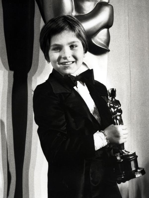 O'Neal at the 1974 Academy Awards, wher<em></em>e she won the Oscar for Best Supporting Actress.