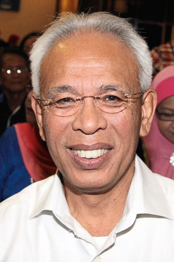 Shahrir: ‘If (Muhyiddin), as Perikatan chairman, had taken up the Opposition leader’s post, he would surely have been able to lead Perikatan MPs.’